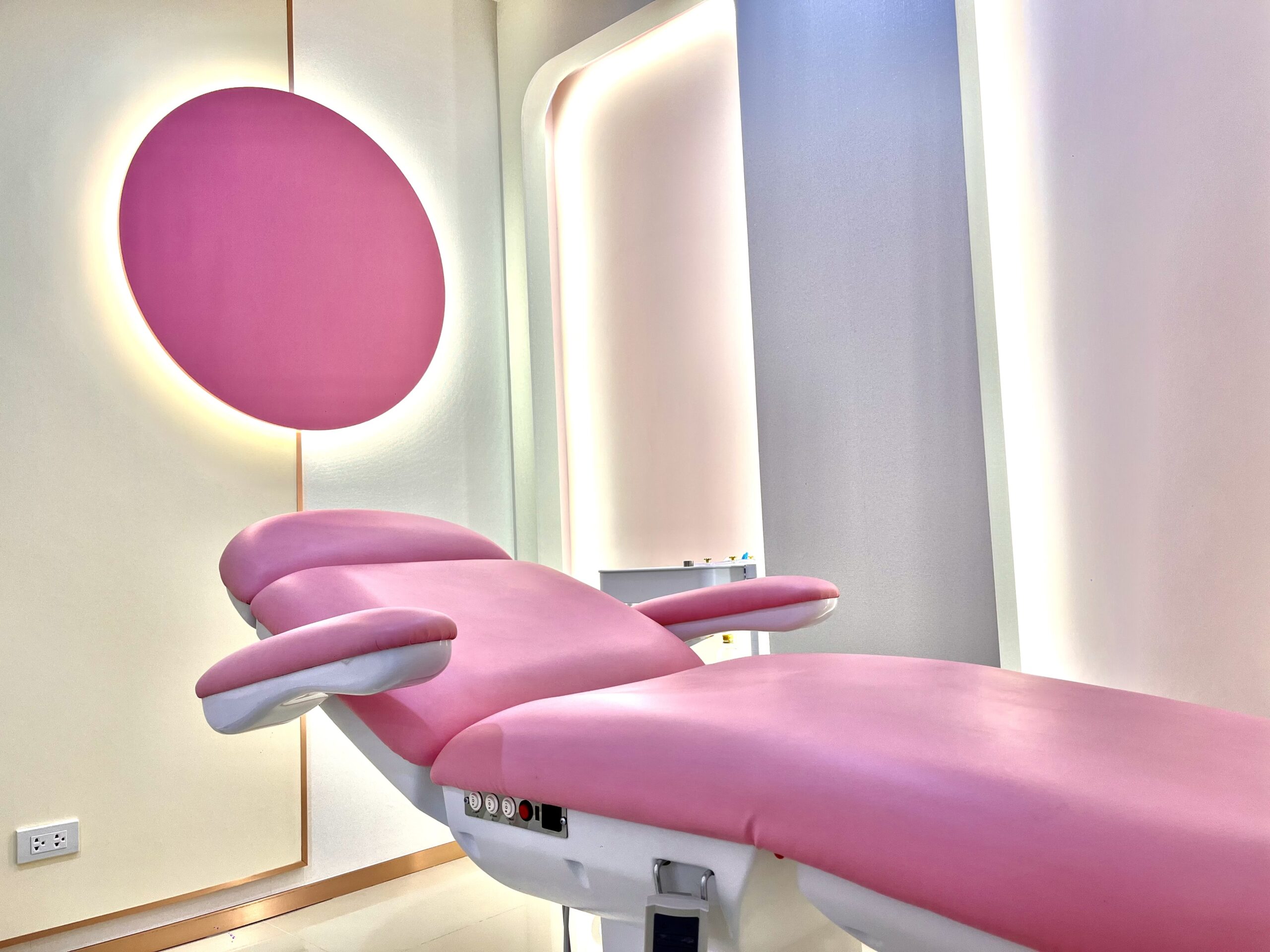 79AA6328-A47A-41AA-BC23-1F8C8E0E7AA9