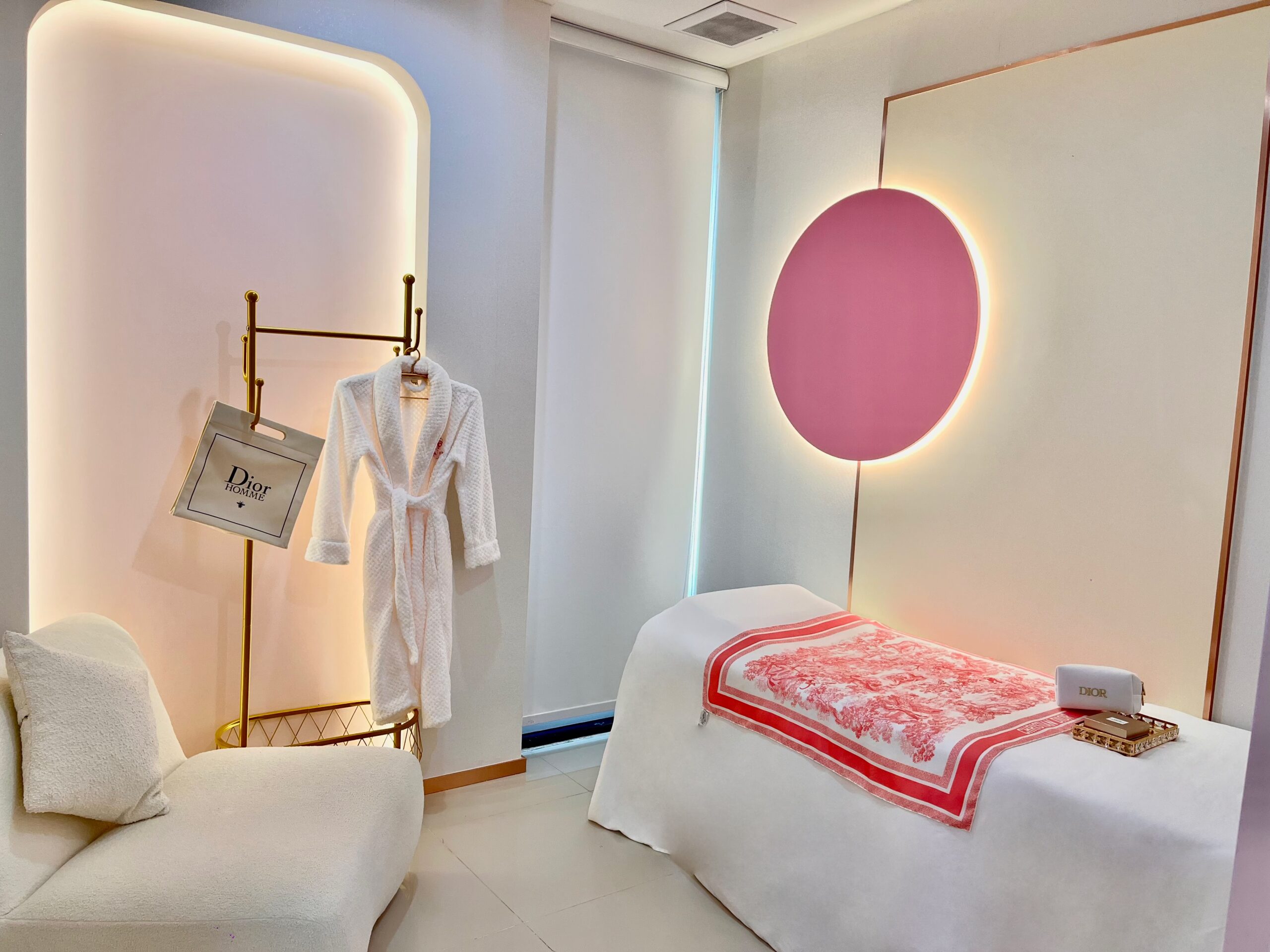 A145A77C-6925-4D50-92F0-4FD95B320FBD